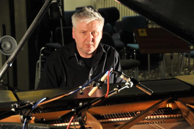 CHRISTOF HERINGER 16.3.2013 BAUERSTUDIOS